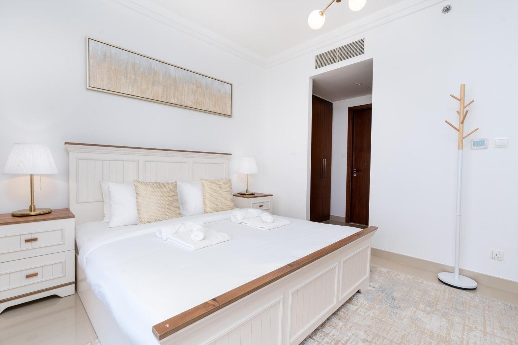 Lux Apt-Burj View Opp. Dxb Mall Dubai Exterior foto